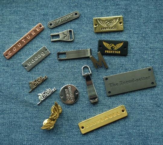 Custom metal brand logo tag