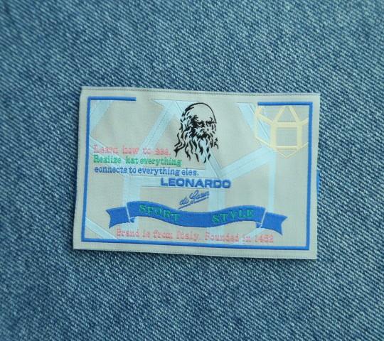 Supplier custom design any color no fold t-shirt woven clothing label