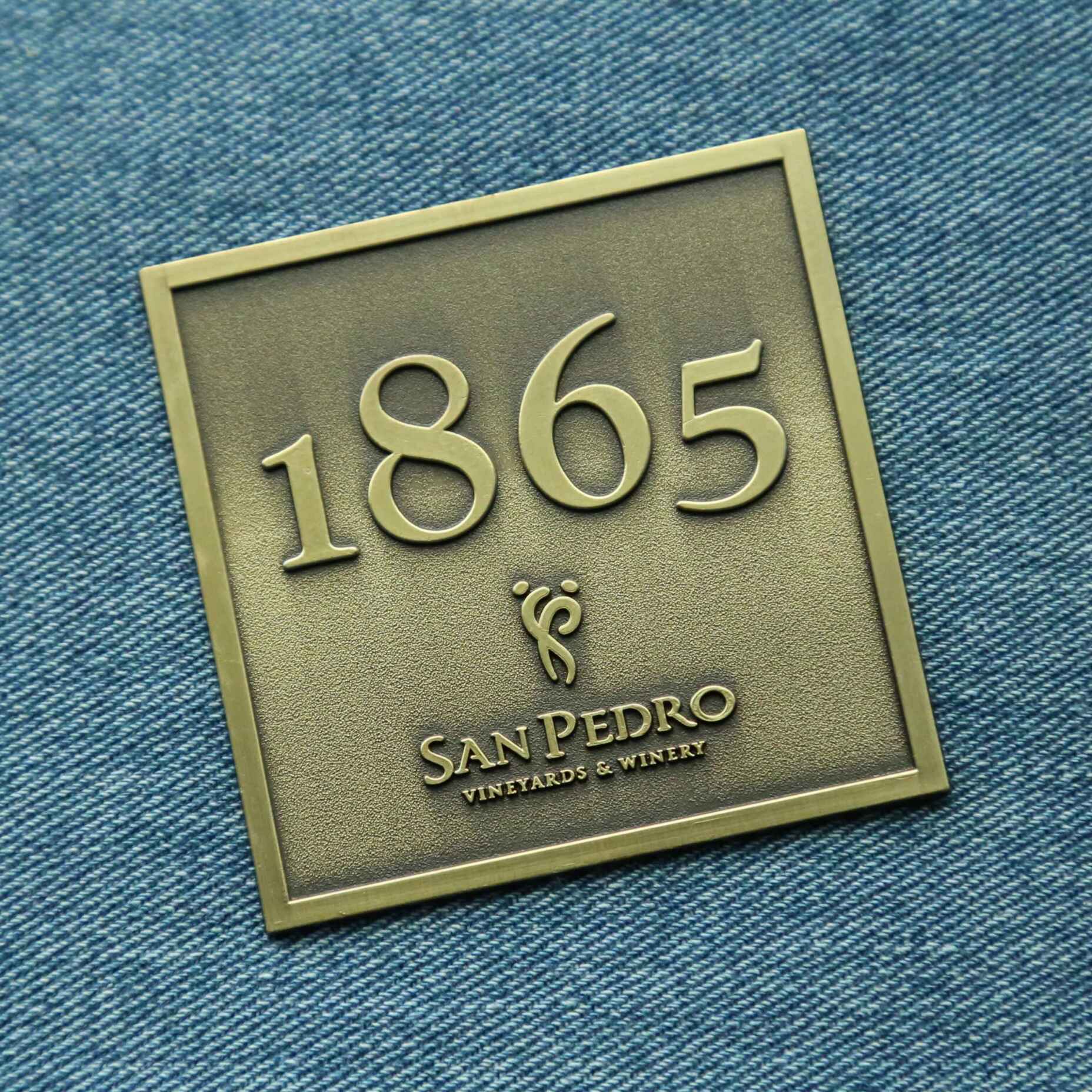 New Design Custom Bottle Metal Sticker/Bottle Sticker/Wine Sticker Label New Design Custom Bottle Metal Sticker/Bottle Sticker/Wine Sticker Label