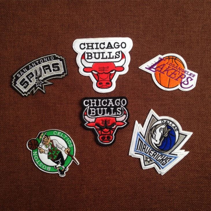 Latest Computer Embroidery Designs Clothing Patch Wholesale Cheap Custom Self-adhesive Embroidery Patch